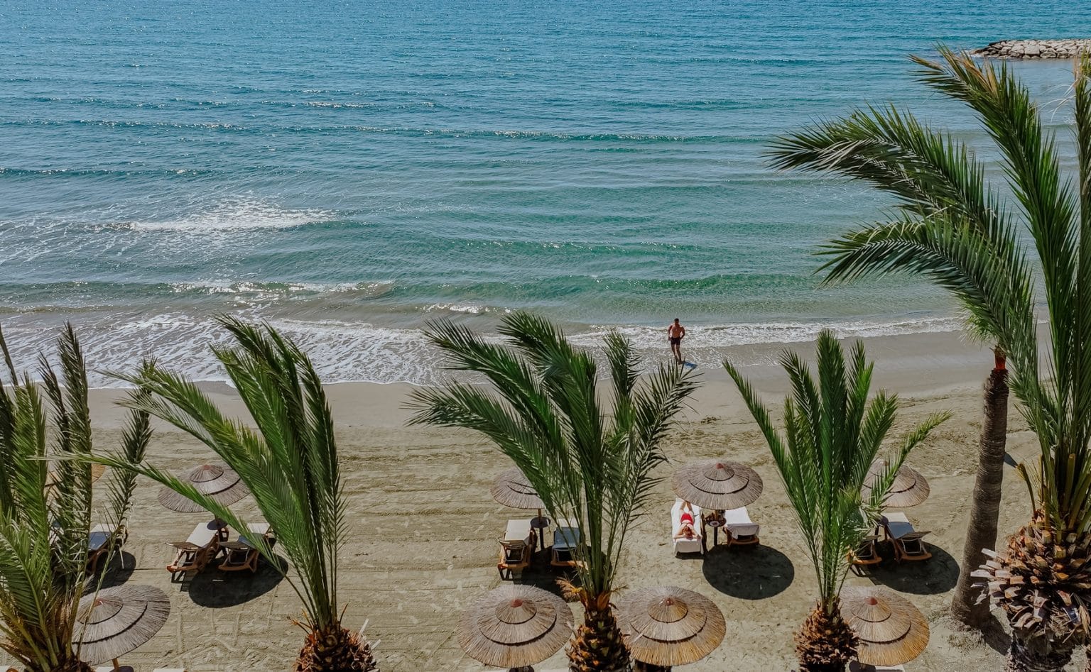 Golden Bay Beach Hotel — ЛАРНАКА · ПЛЯЖНАЯ БАЗА
